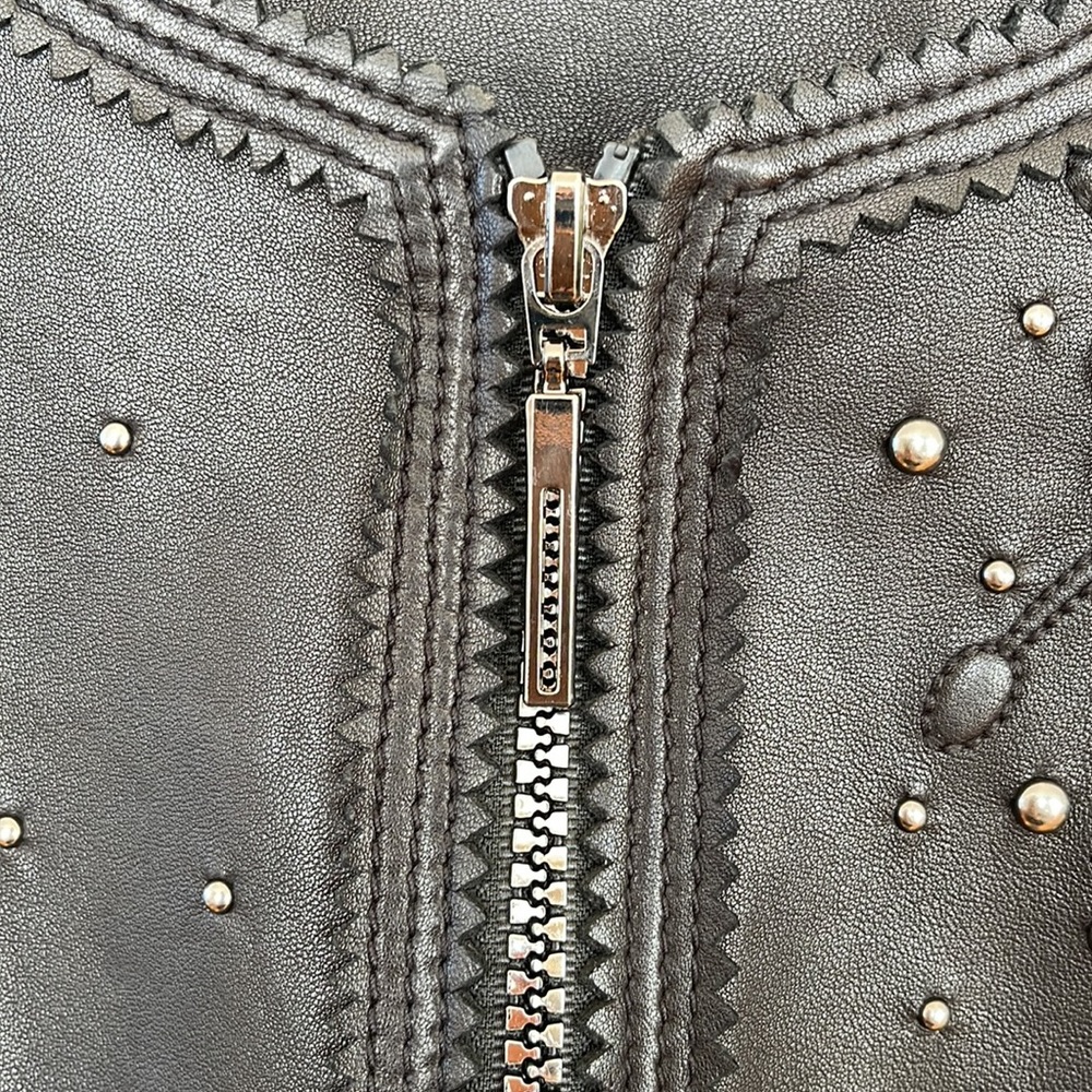 Collarless Leather Jacket - image 6